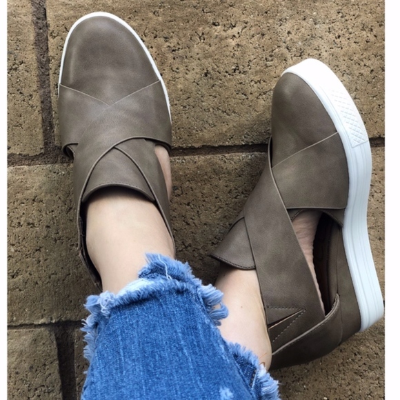 JEFFREY Cut out Sneakers -TAUPE - Picture 2 of 7